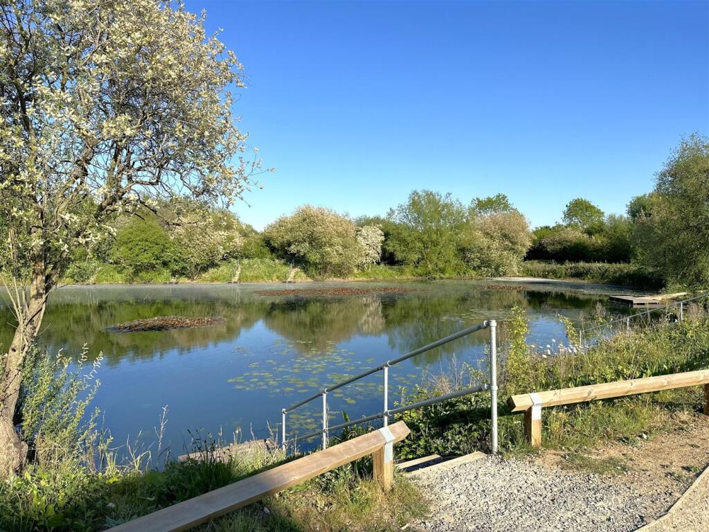 Lovely Lakeside Setting 104