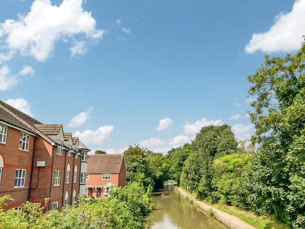 canal.JPG
