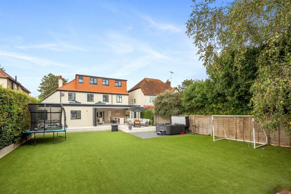 Offington Avenue, 85-039.jpg