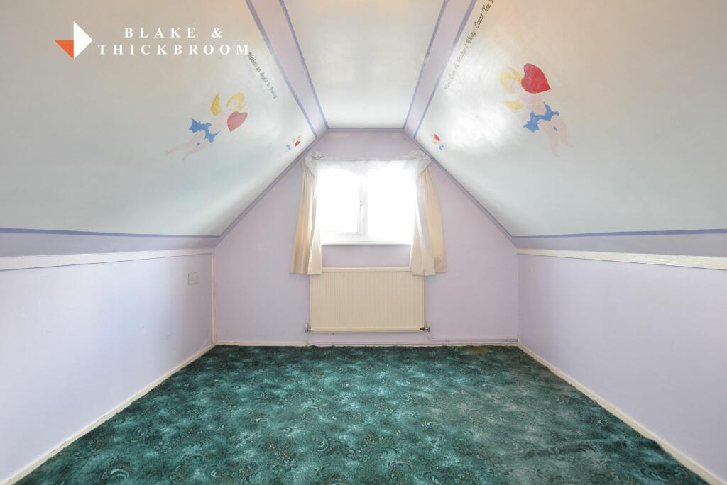 FIRST FLOOR: BEDROOM ONE