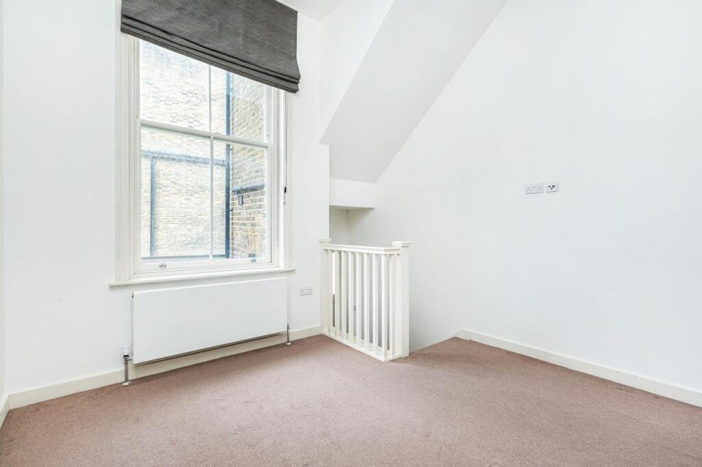 28456_daniel_watney_1_302_fulham_road_7_lo.jpg