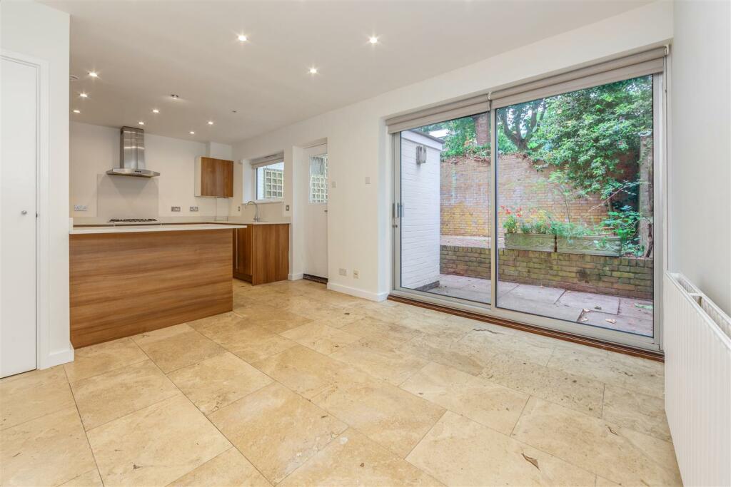 0018_23-07-24.jpg