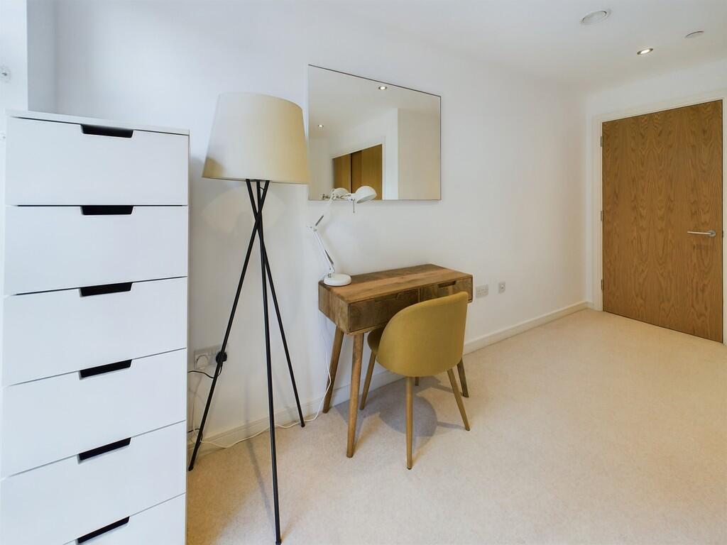 CAM01452G0-PR0097...