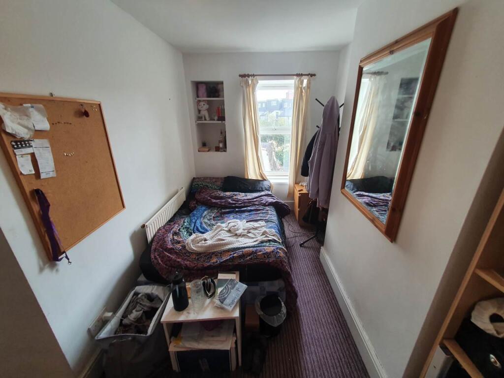 First floor middle b