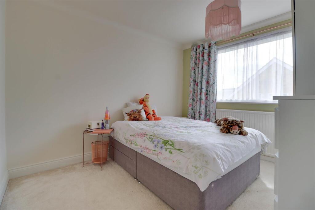 51 MOUNT CLOSE-3.jpg