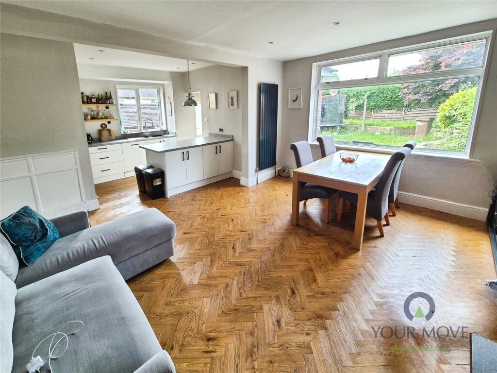 Kitchen/Family Room