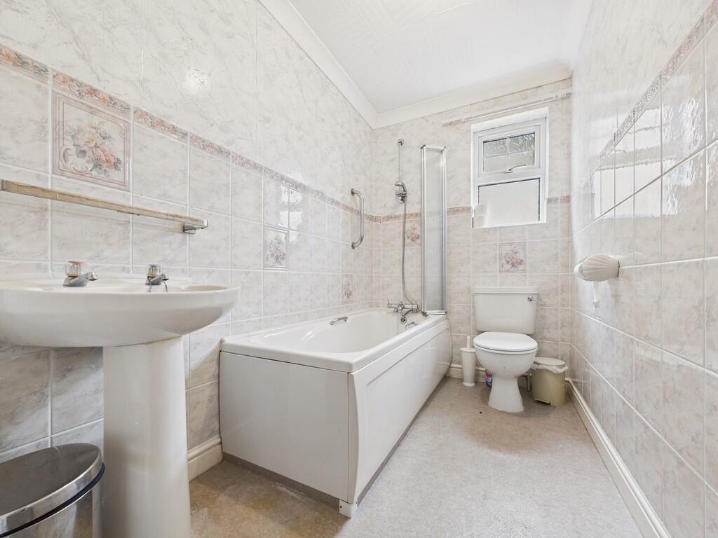 CAM04092G0-PR0082...