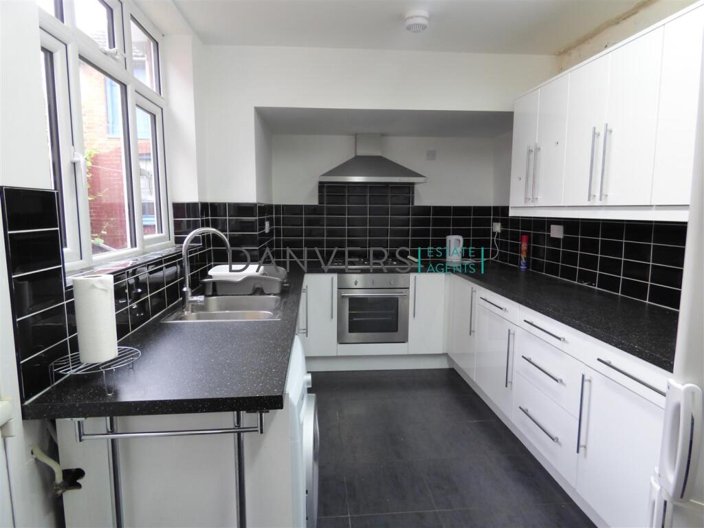 Clarendon Street, Leicester, LE2 7FG