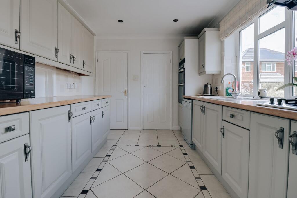 Kitchen #2