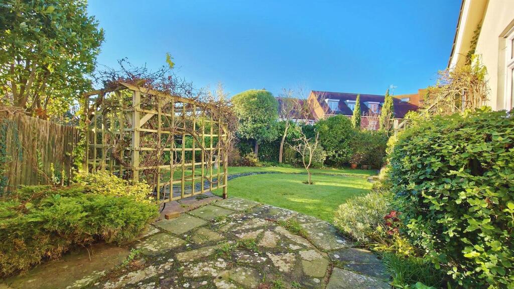 Outside - Rear