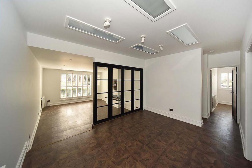 8 Bow Green new dining.jpg