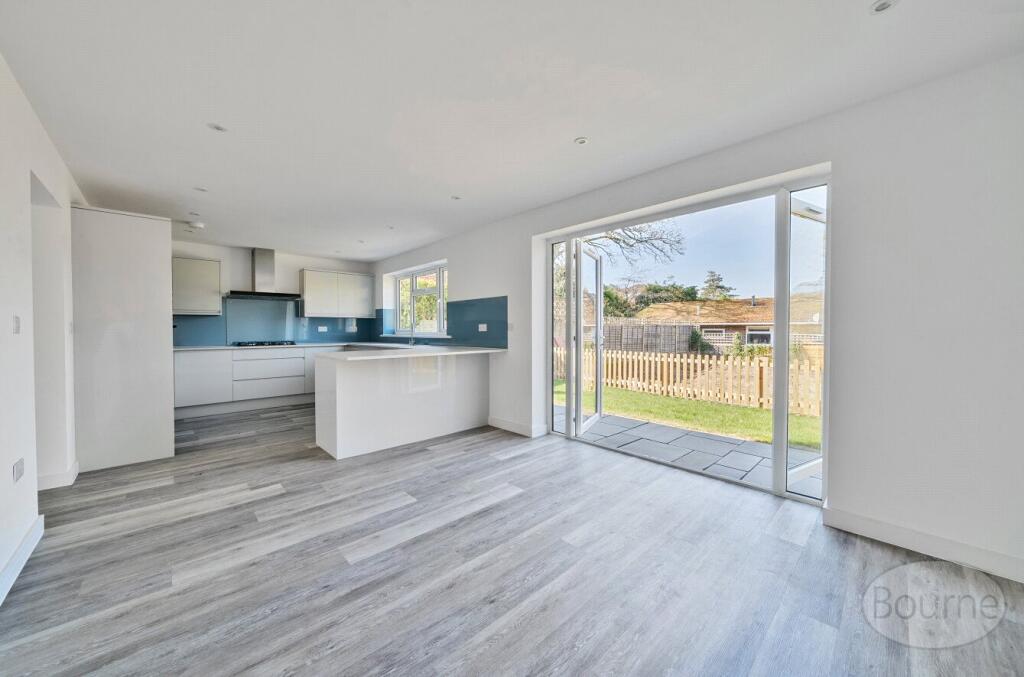 0d926885-7a3f-416...