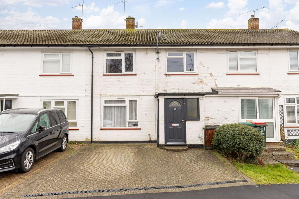 Shepherd Close, Crawley, RH10
