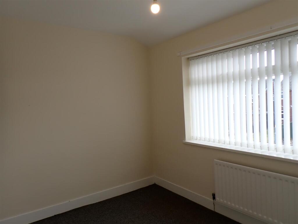 BEDROOM TWO (REAR)