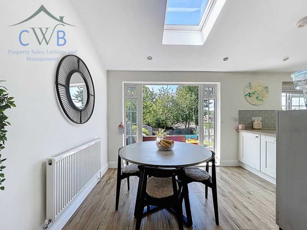 Kitchen/Diner/Family room