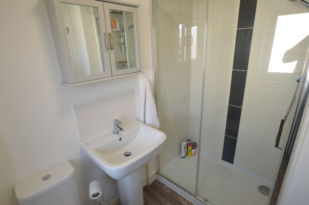 Master En-Suite