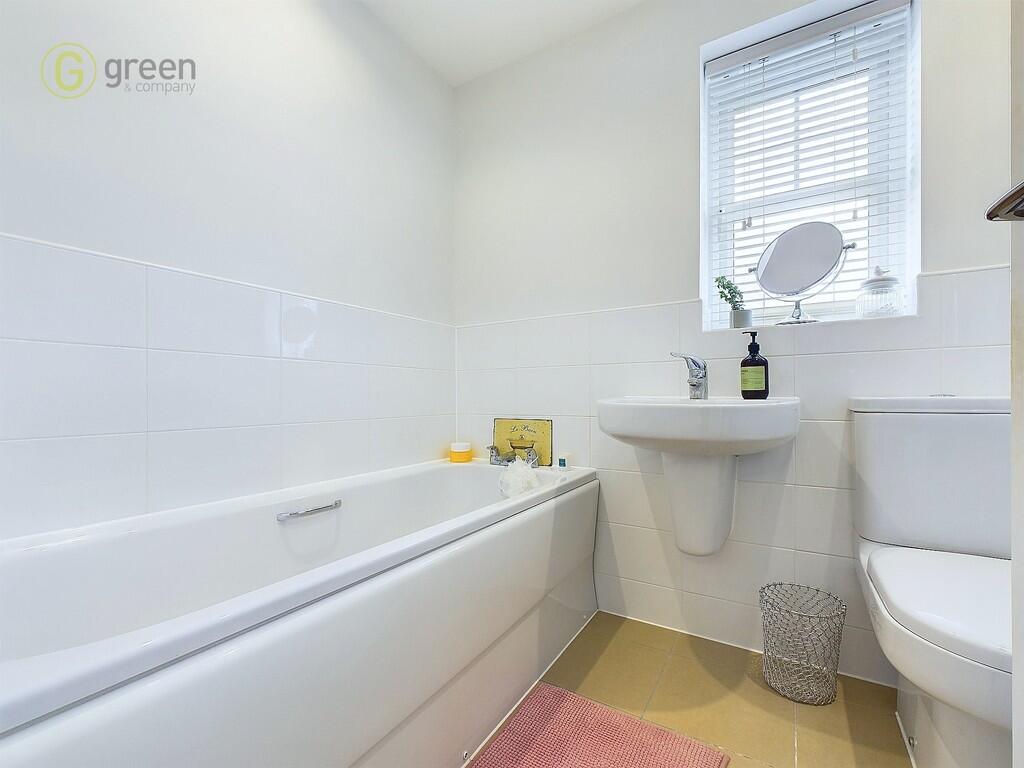 CAM03830G0-PR0107...