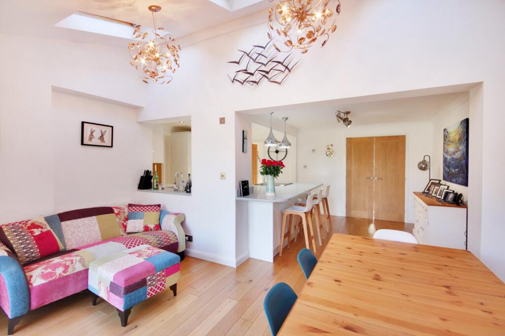 Breakfast Room