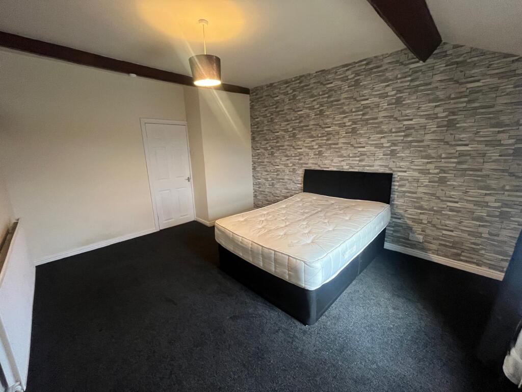 WhatsApp Image 2025-02-11 at 14.37.44.jpeg