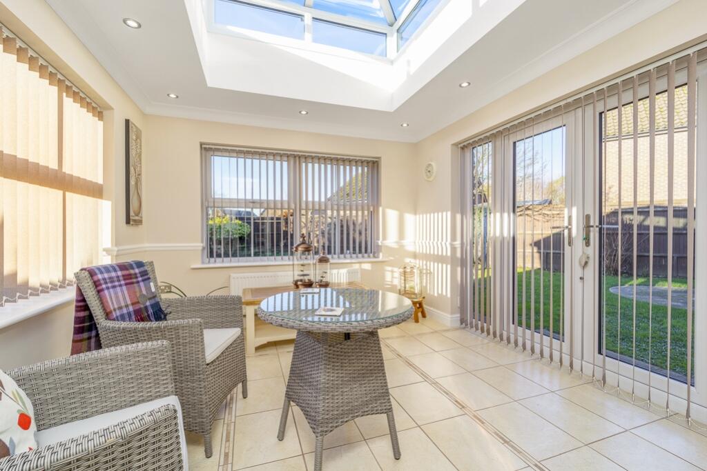 17 Hansard Way (Kirton)-18