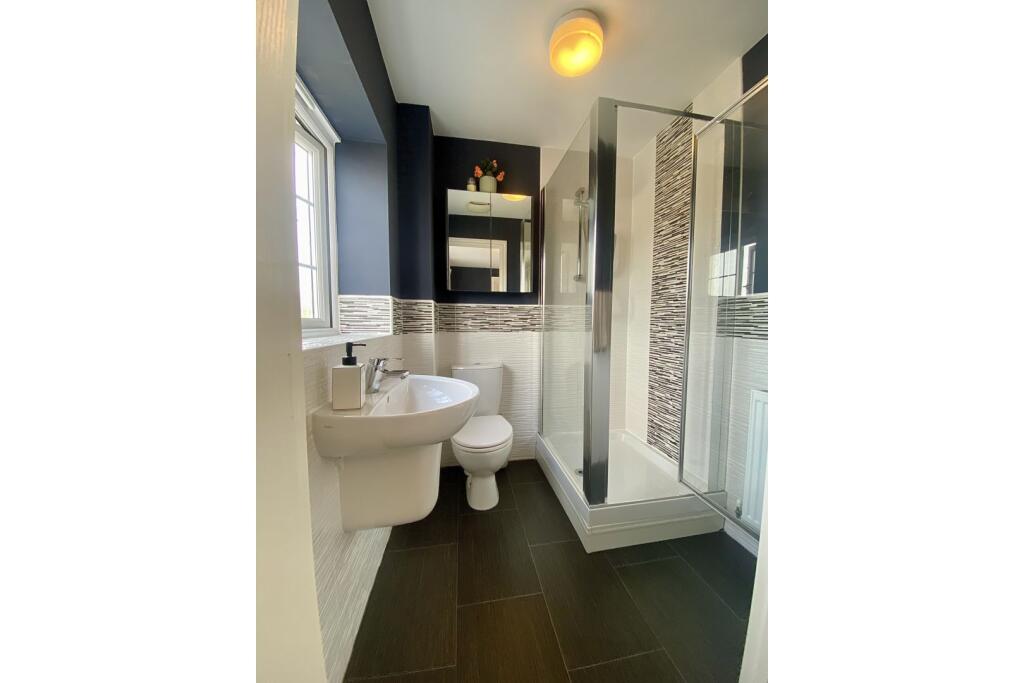 En-suite Shower Room