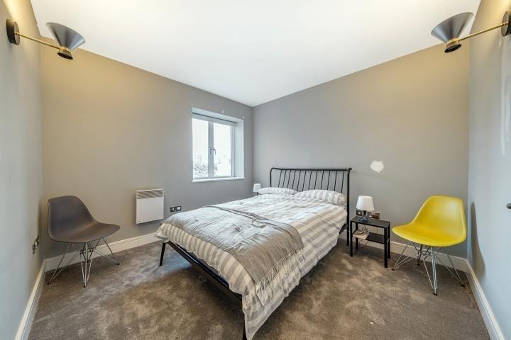 Bed2