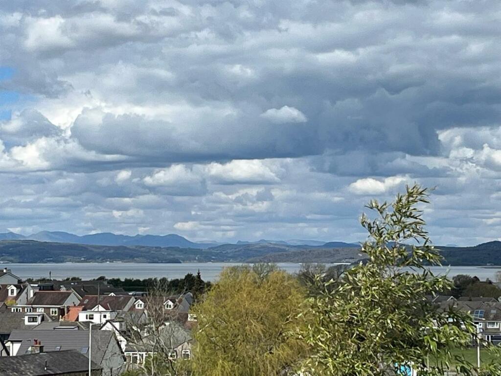 Main Street View 2.jpg