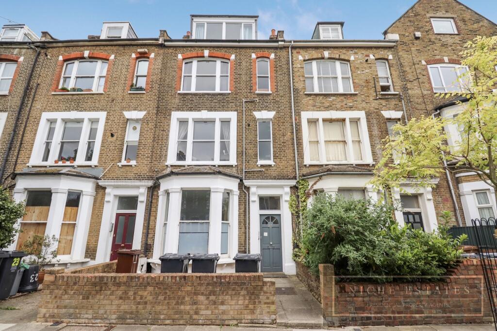 Somerfield Road, Finsbury Park, London, N4 - SEE VIDEO TOUR ONLINE!