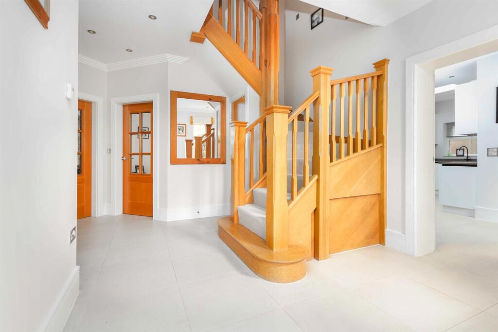3 Marlborough Place, Lutterworth (23).jpg