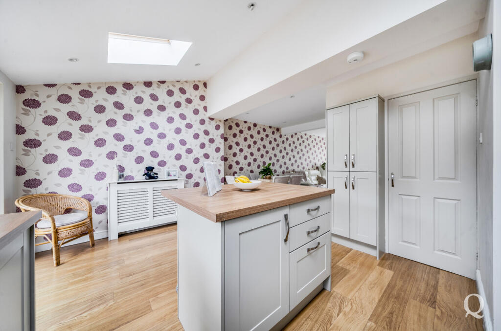 bae2fc75-dd15-4b6...