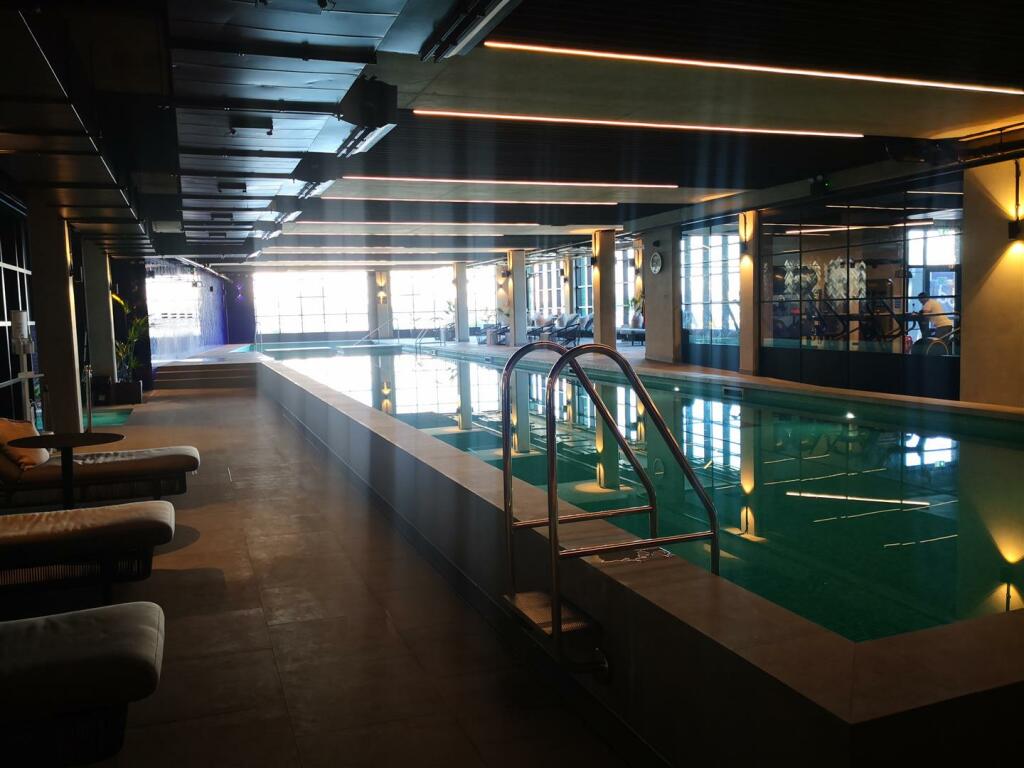 Pool 1.jpg