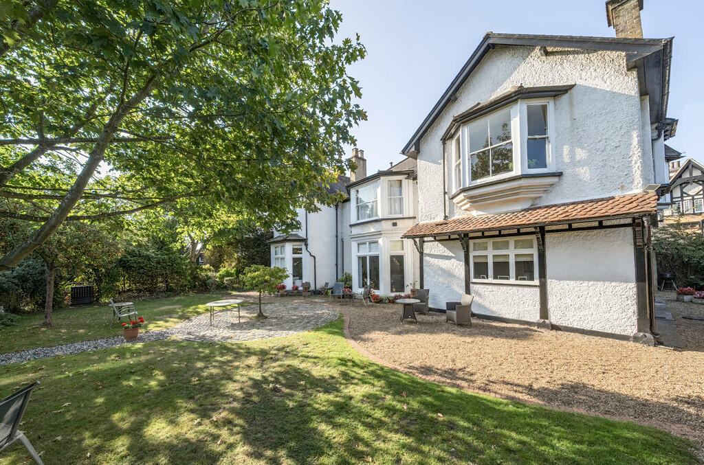 1340246-11-689ef2...