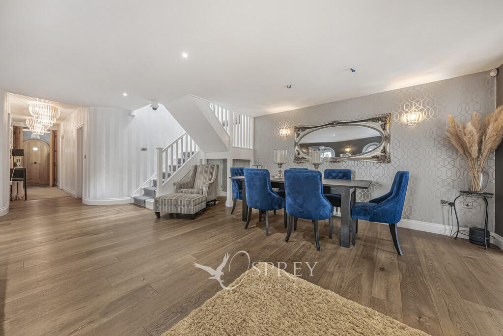 Open-plan Living/...