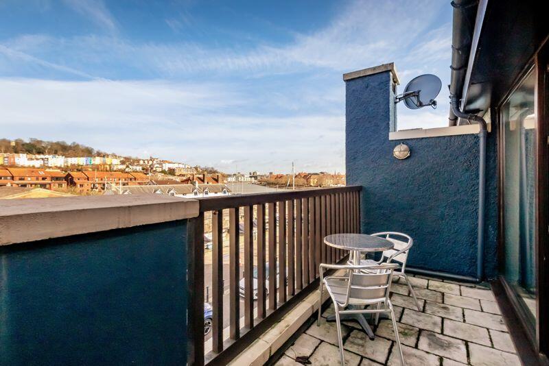 Balcony/Roof Terrace