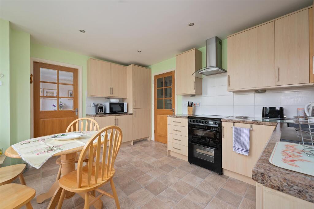 10McGregorCourt015.JPG