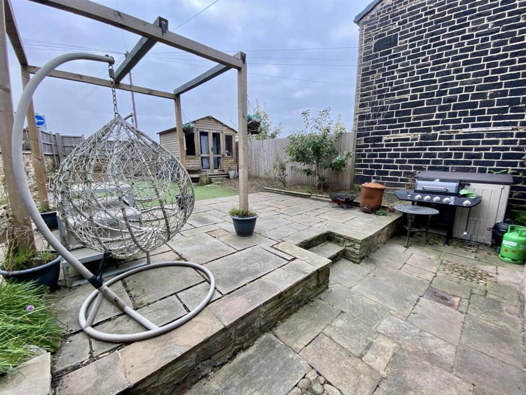 Bramleys Estate Agents - Knowles Hill Road - Dewsb