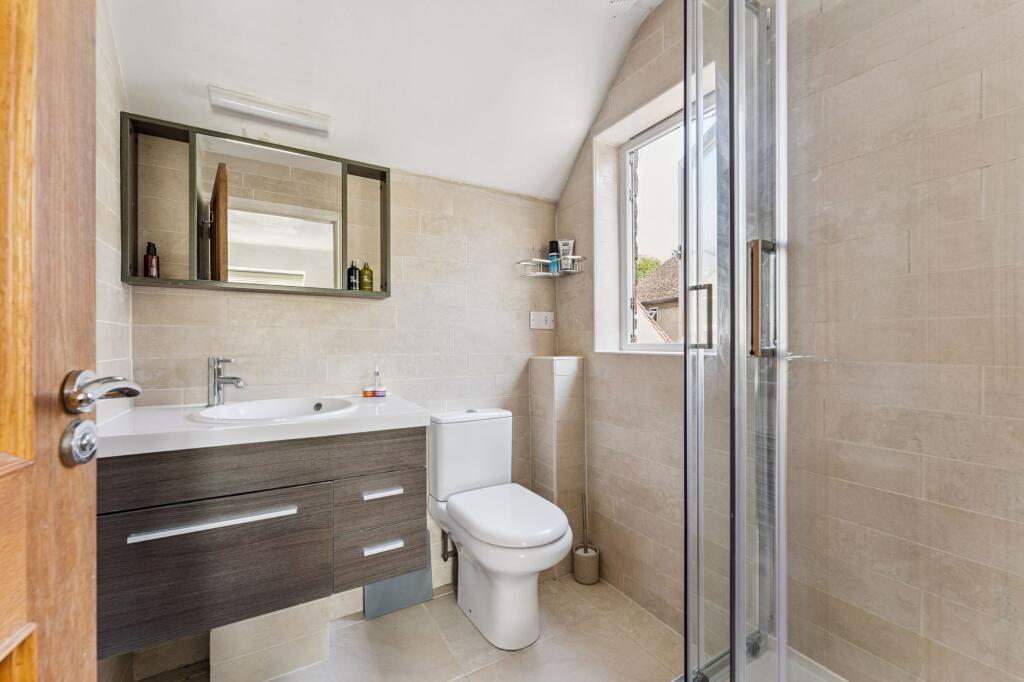 Ensuite