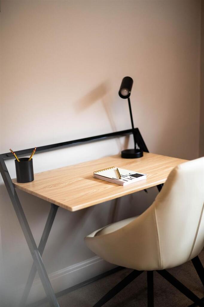 TheBay_Room2-22.jpg