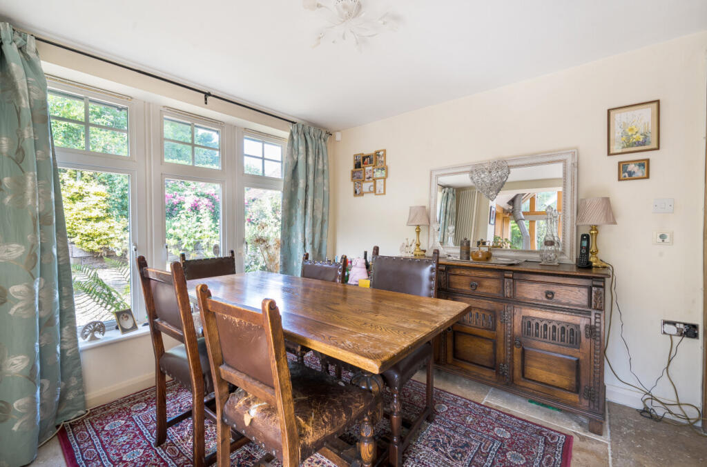 1315072-25-685af9...