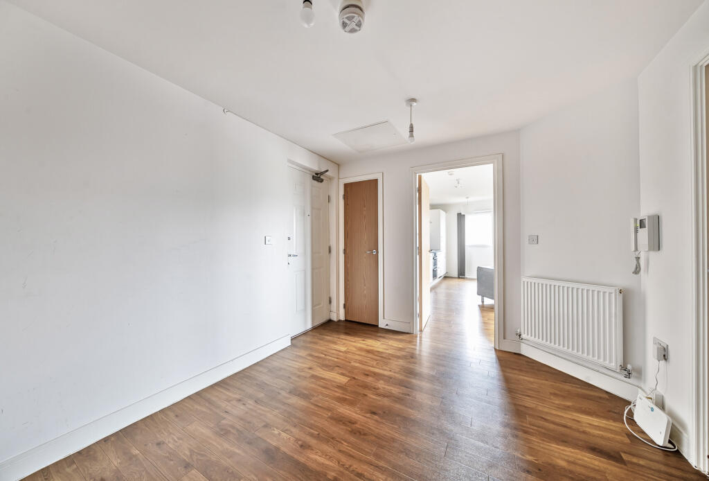 1295610-2-682f6a1...