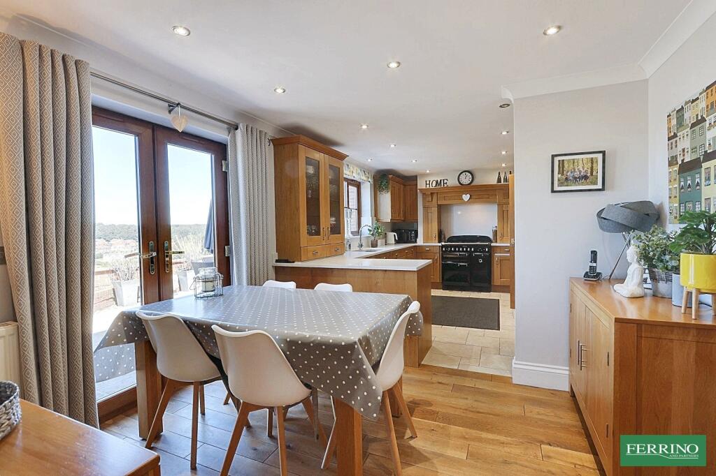 Kitchen Breakfast Room