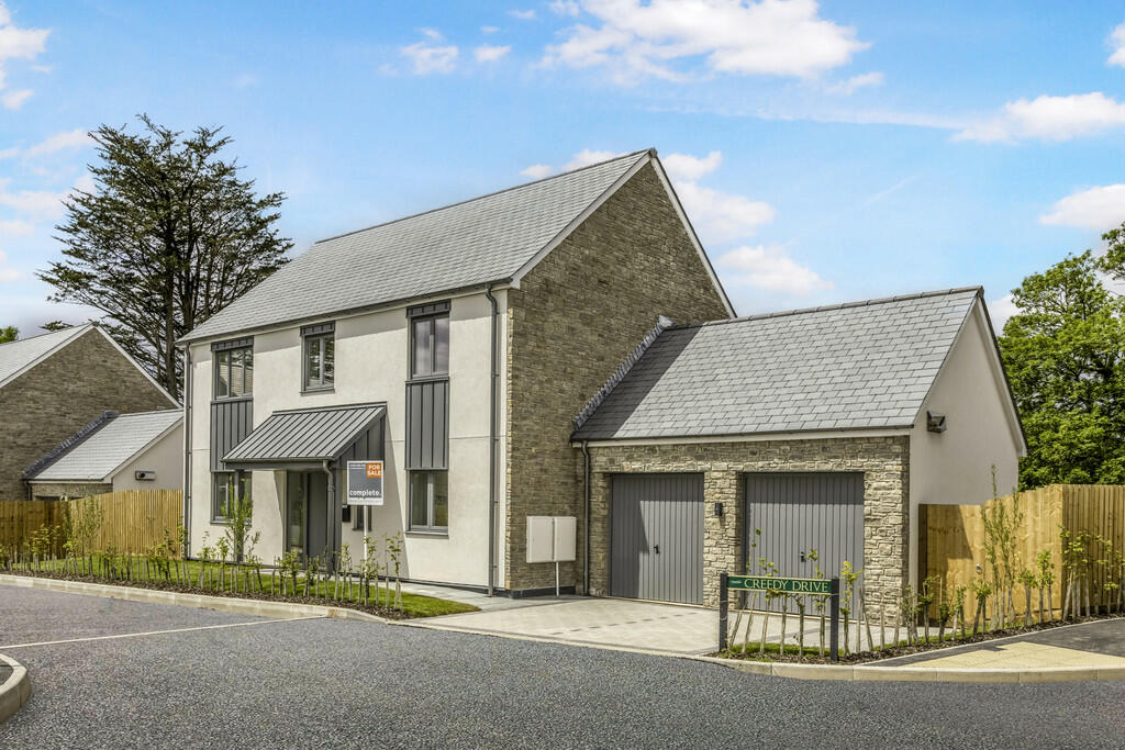 New Rosemoor Esta...