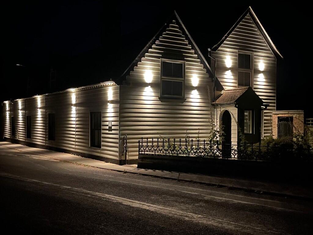 92ce921f-ef9d-432...