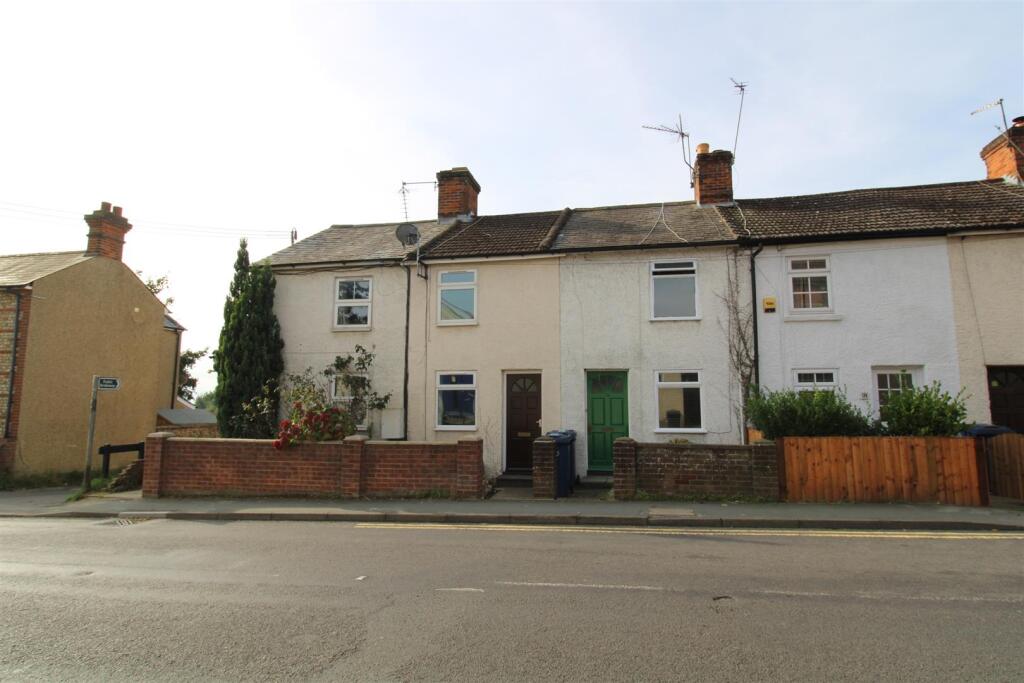 Upper Hale Road, Farnham, GU9 0JG