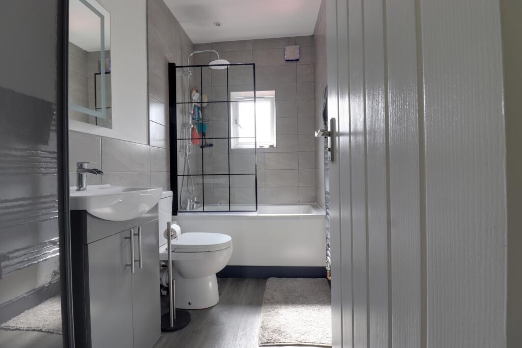 Family bathroom