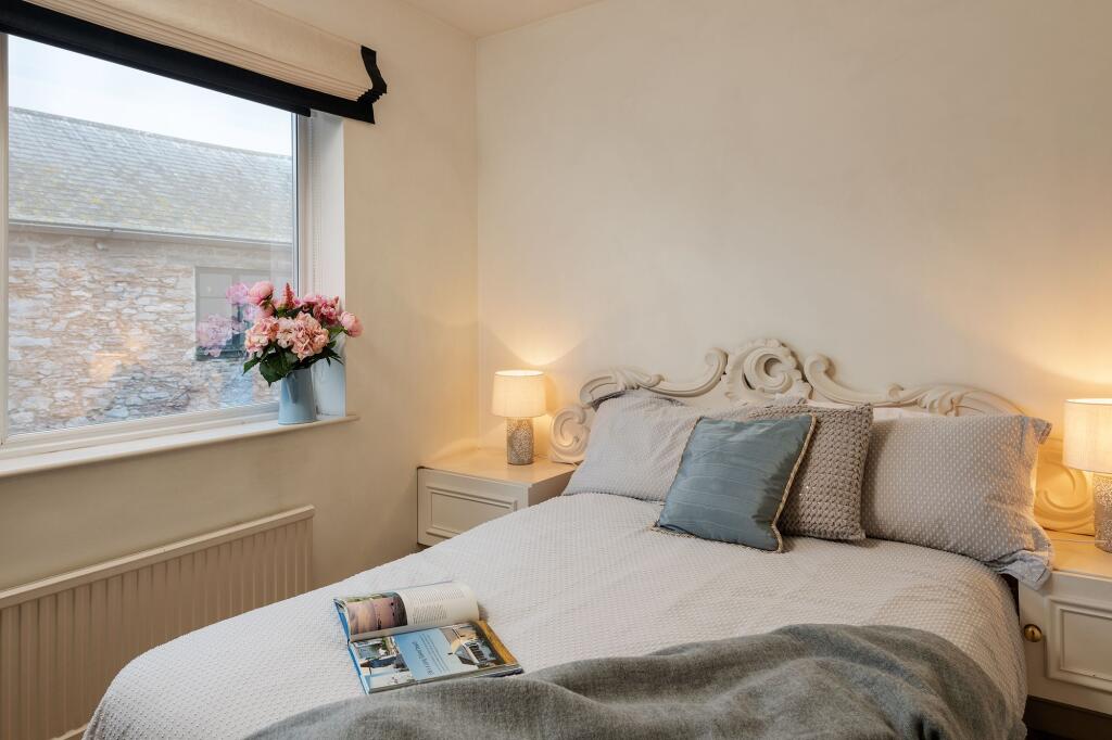 7 The Strand, Brixham Bedroom 1