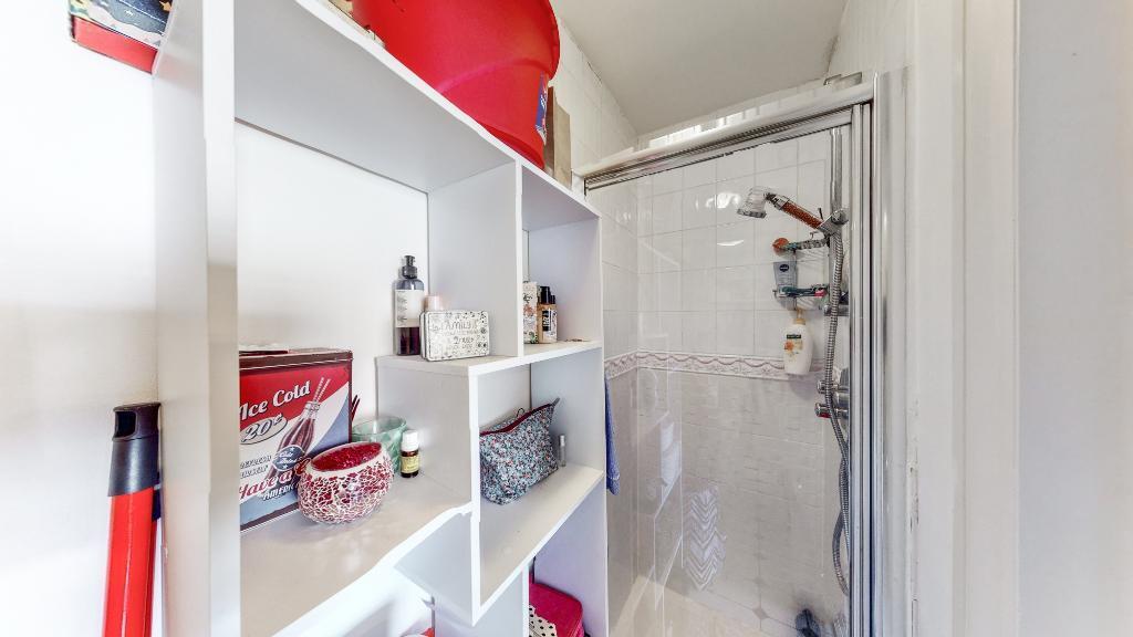 Modern Shower Room