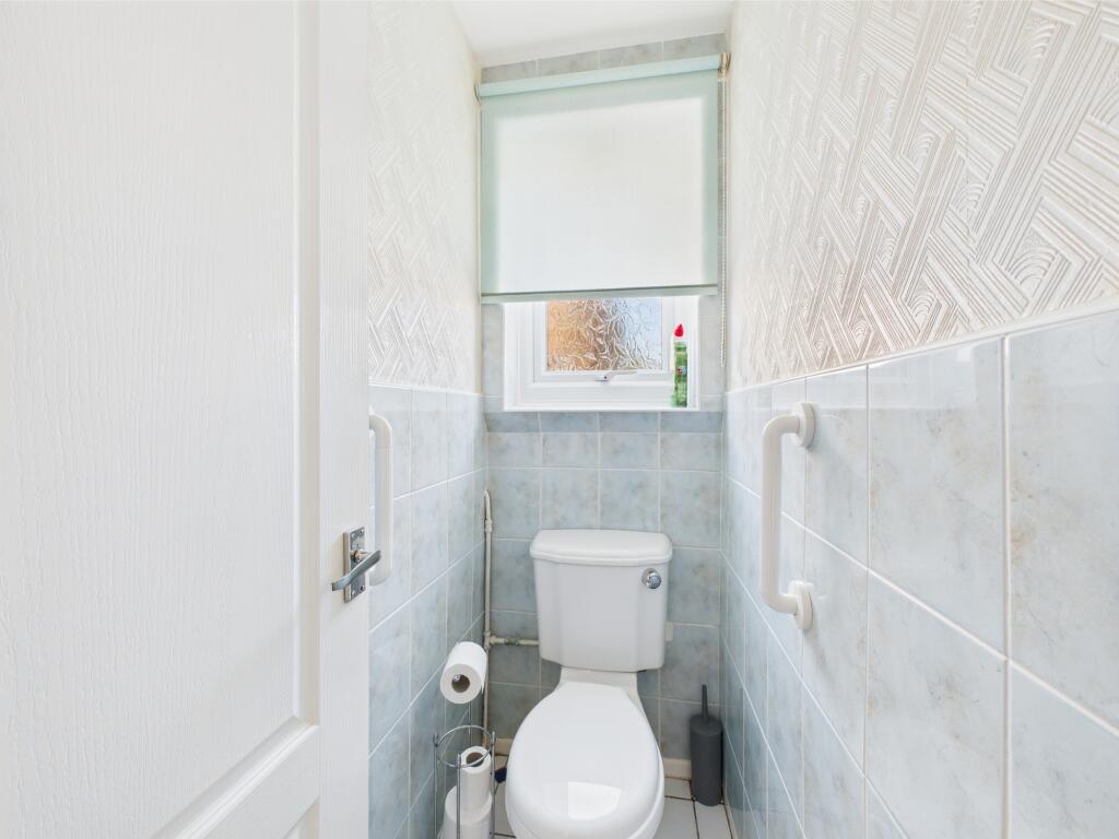 Separate WC