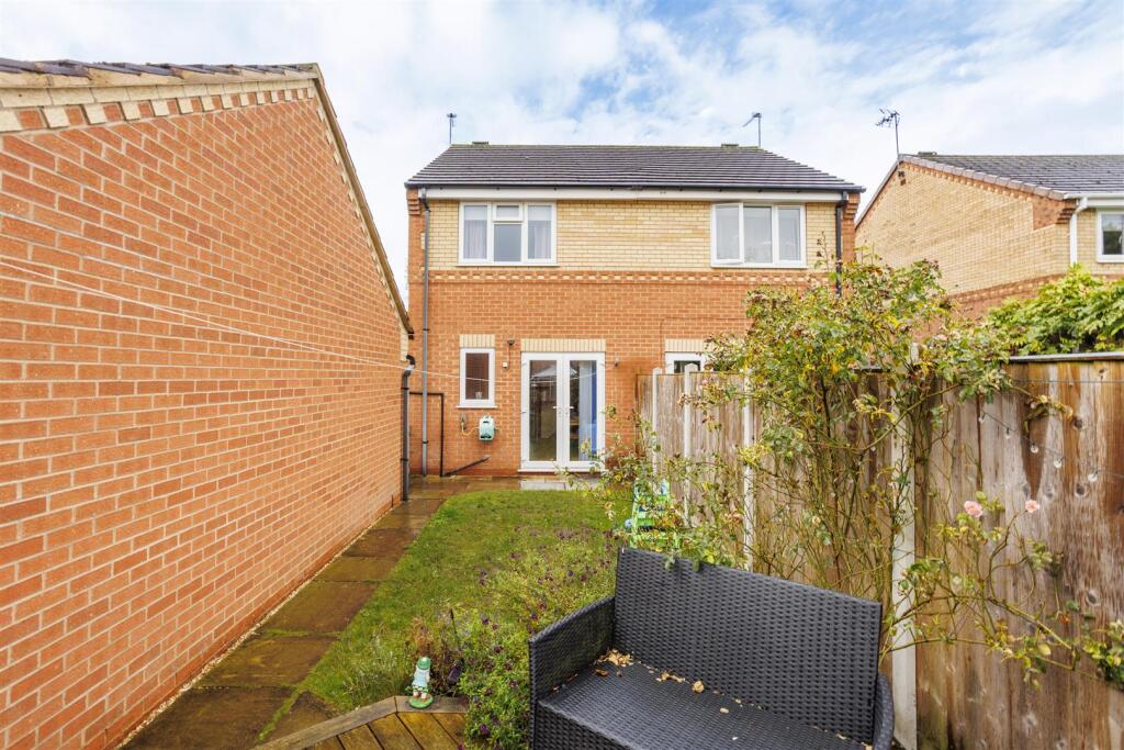 6_Morehall_Close_3.jpg