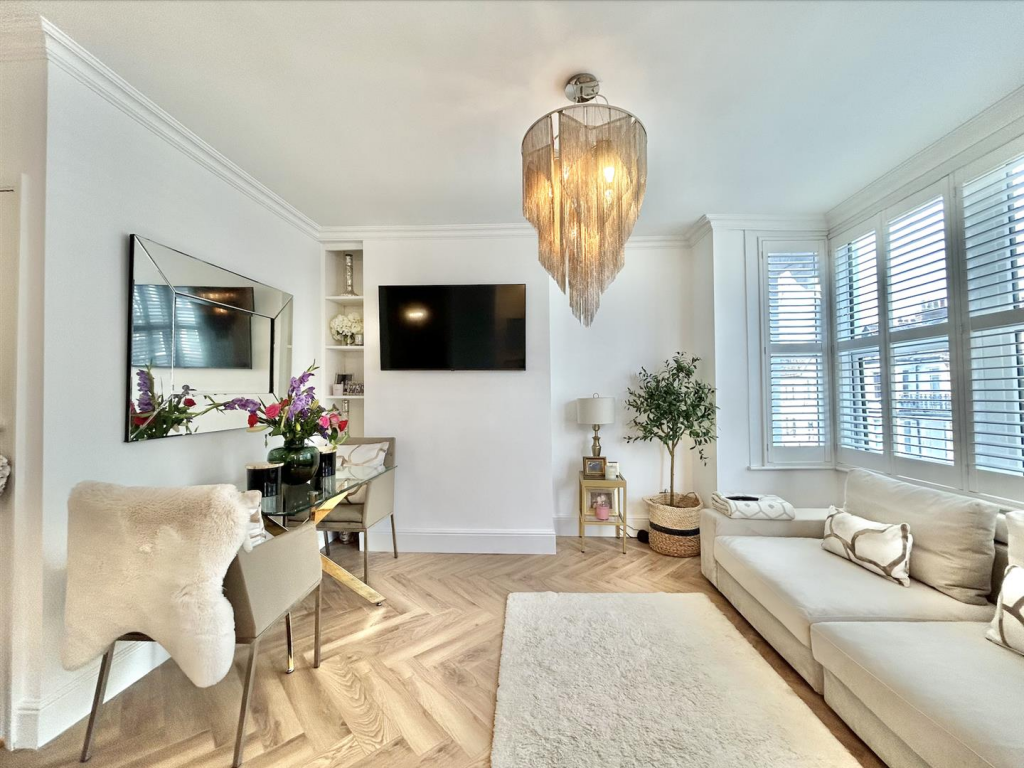 Screenshot 2025-08-28 at 17.20.06.png